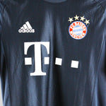 Bayern Munich 2010-11 Muller Third Kit  (2XL)