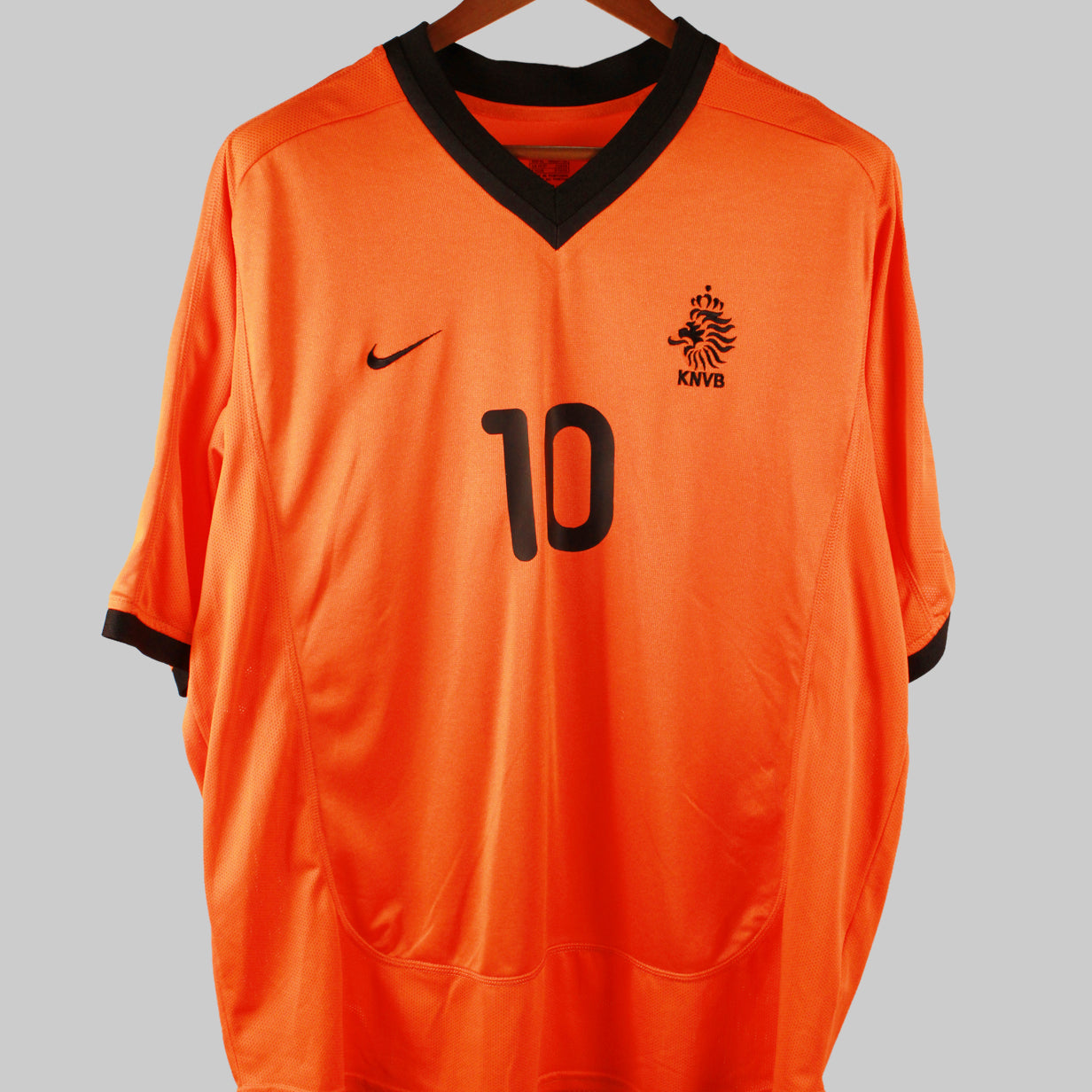 Netherlands 2000-01 Bergkamp Short Sleeve Home Kit (XL)