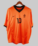 Netherlands 2000-01 Bergkamp Short Sleeve Home Kit (XL)