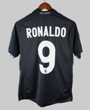 Real Madrid 2009-10 Ronaldo Short Sleeve Away Kit (M)