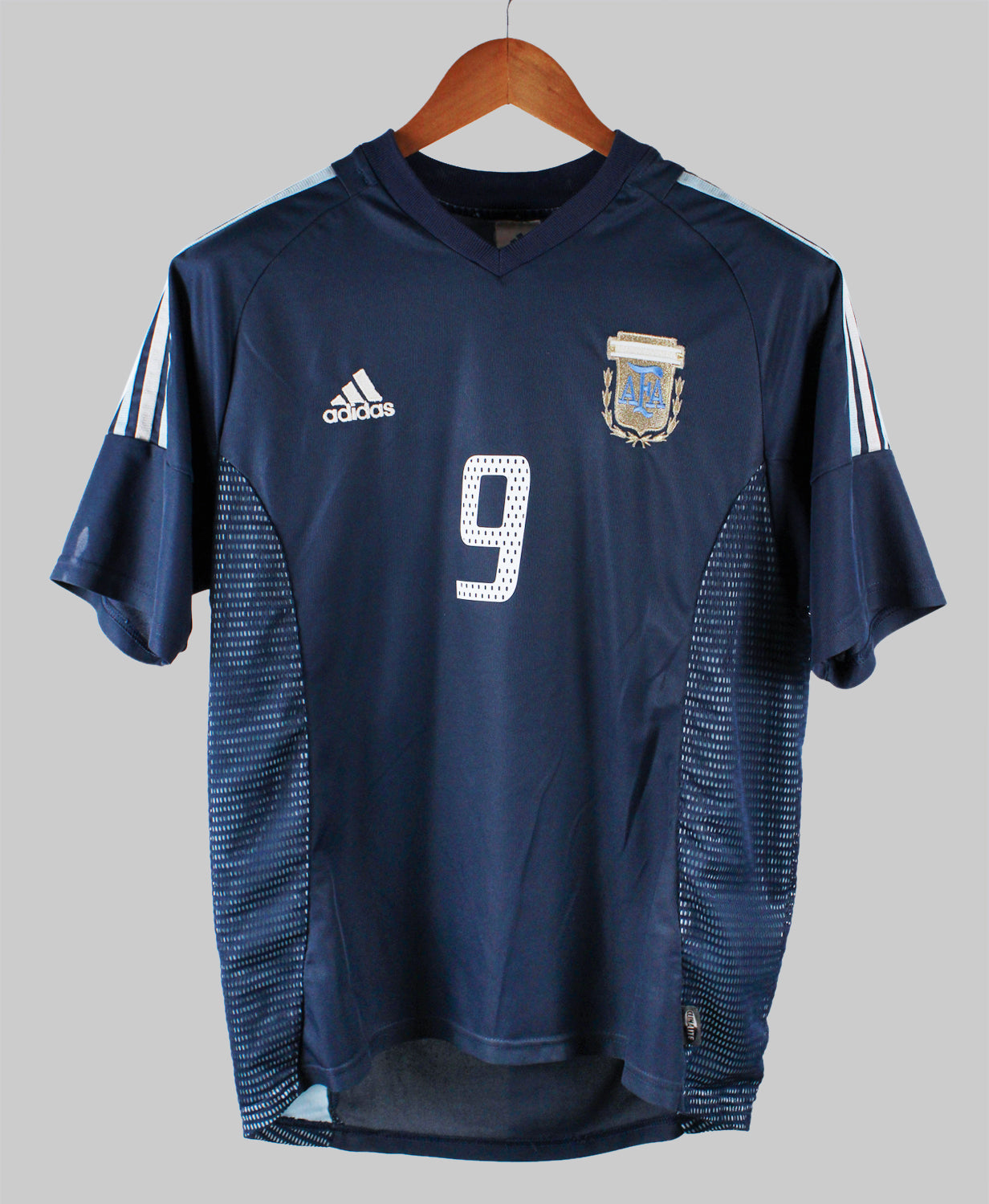 Argentina 2002-03 Batistuta Short Sleeve Away Kit (S)