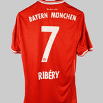 Bayern Munich 2013-14 Ribery Short Sleeve Home Kit (M)