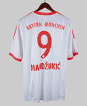 Bayern Munich 2012-13 Mandzukic Short Sleeve Away Kit (XL)