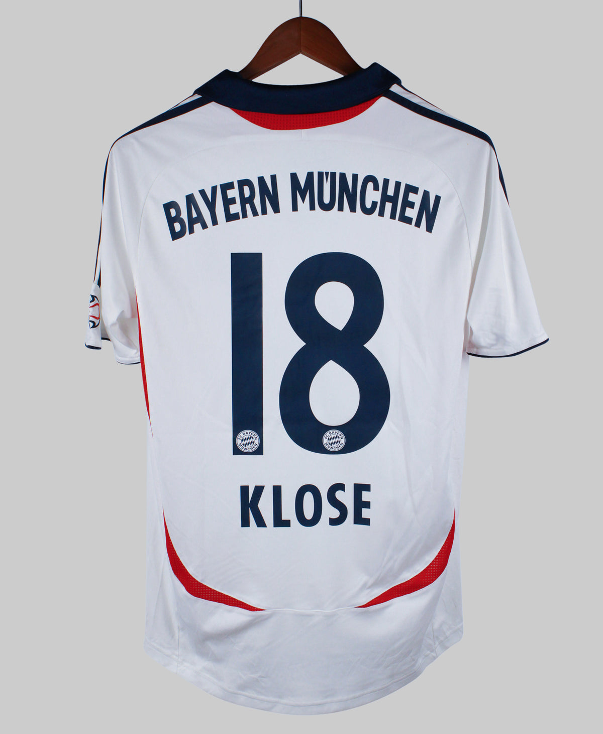 Bayern Munich 2006-07 Klose Away Kit (M)
