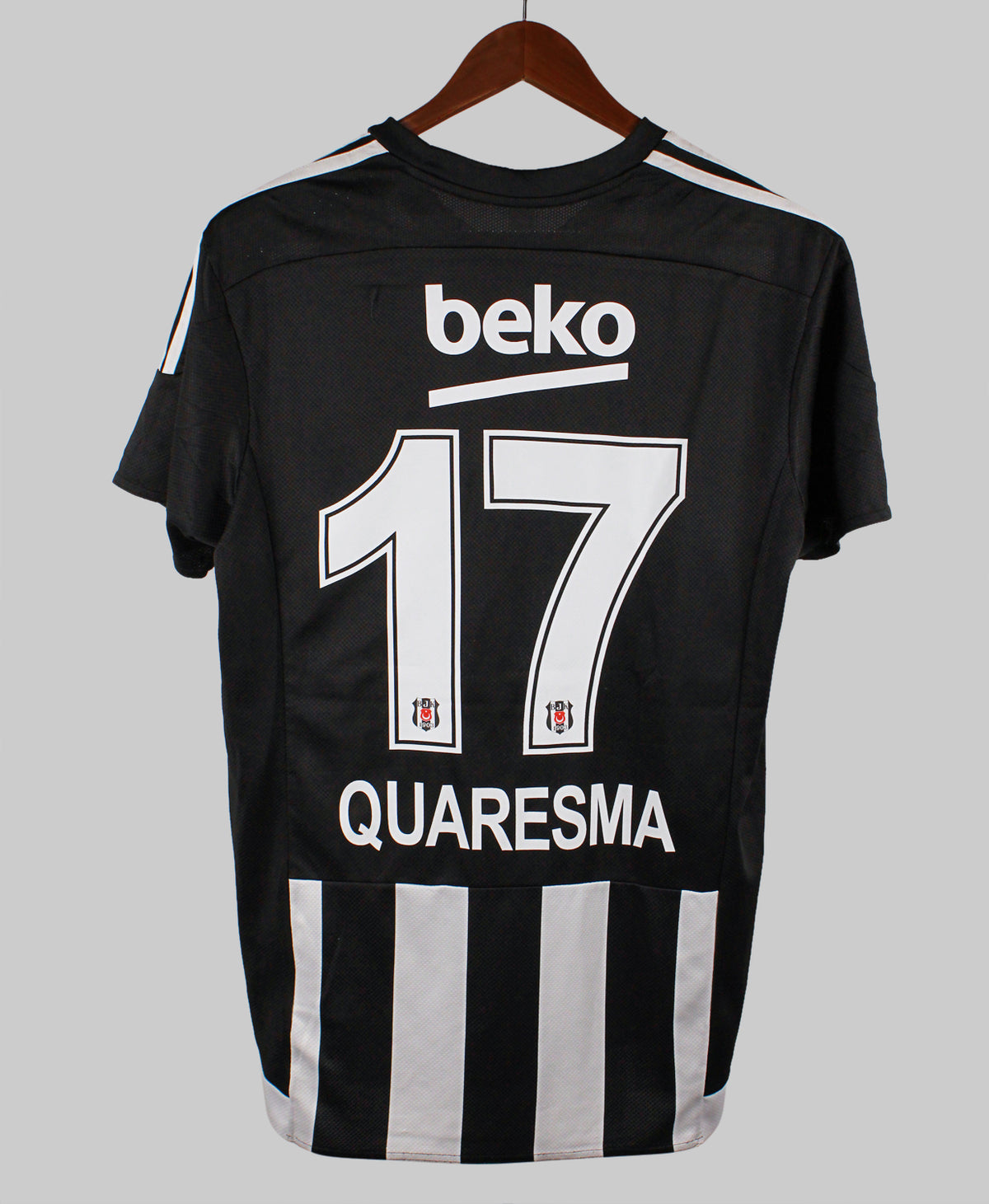 Besiktas 2015-16 Quaresma Away Kit (L)