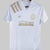 Atlanta United 2020-21  Away Kit  (M)