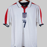 England 2004-05 Beckham Short Sleeve Home Kit (M)