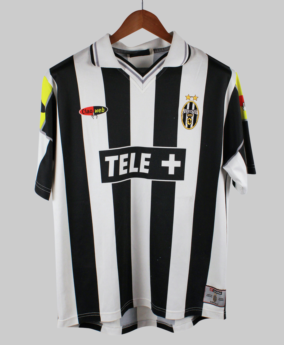 Juventus 2000-01 Zidane Home Kit (M)