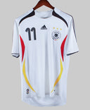 Germany 2005-06 Klose Home Kit  (M)