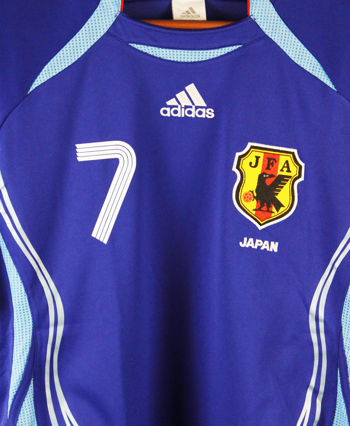 Japan 2006-07 Nakata Home Kit (L)