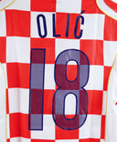 Croatia 2004-05 Olic Home Kit  (M)