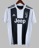 Juventus 2018-19 Ronaldo Home Kit  (M)