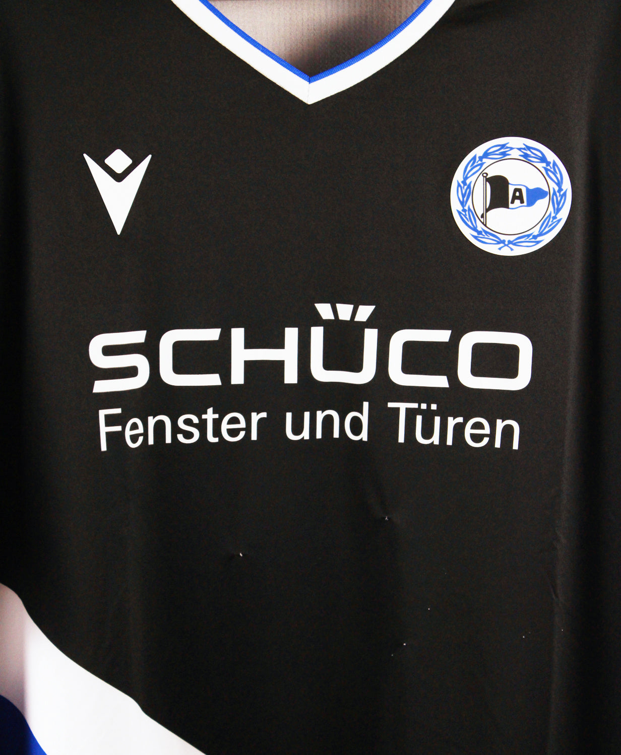 Arminia Bielefeld 2020-21 Home Kit (4XL)