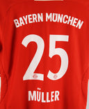 Bayern Munich 2007-08 Muller Youth Home Kit (YXL)
