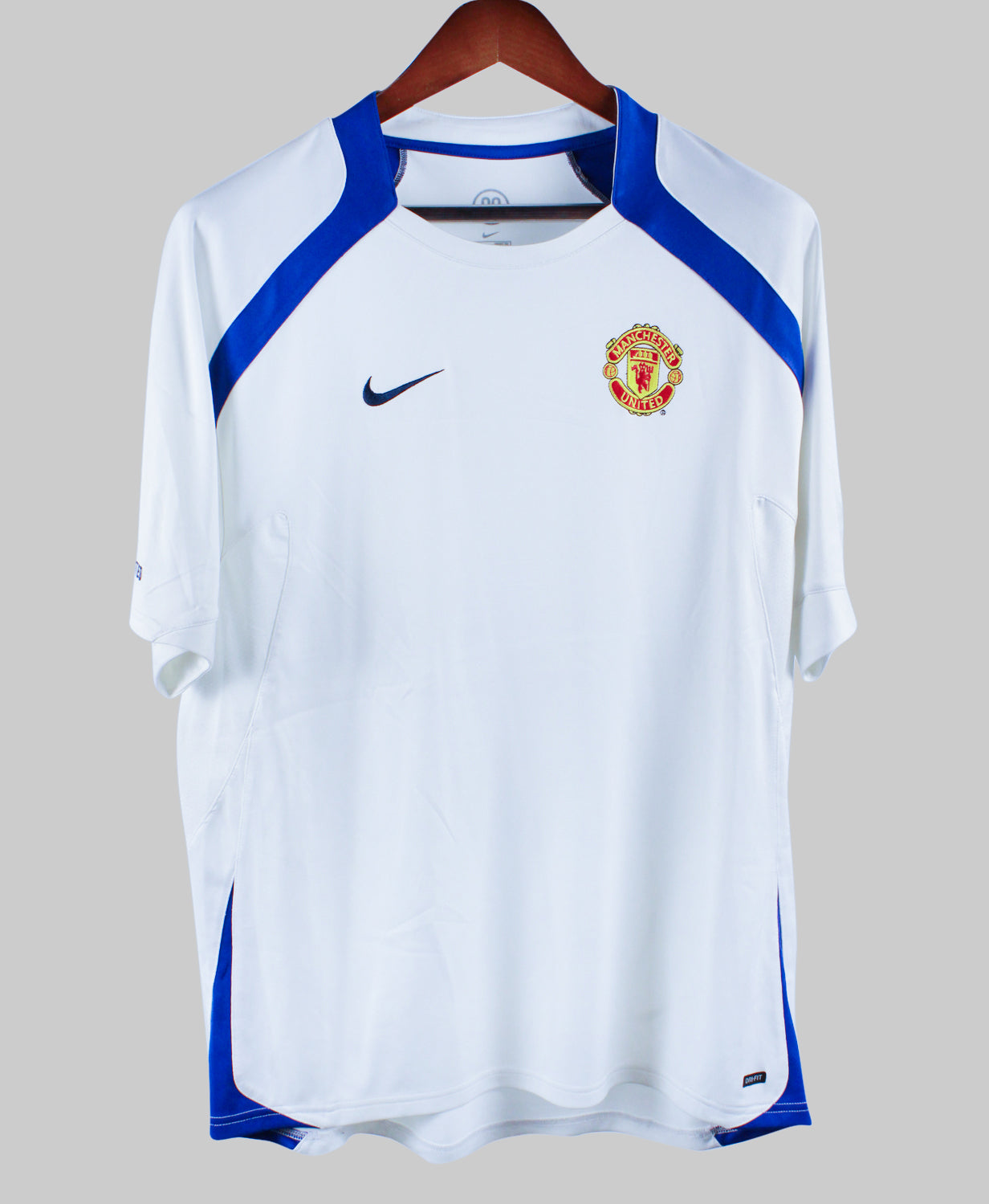 Manchester United 2005-06  Training Kit  (L)