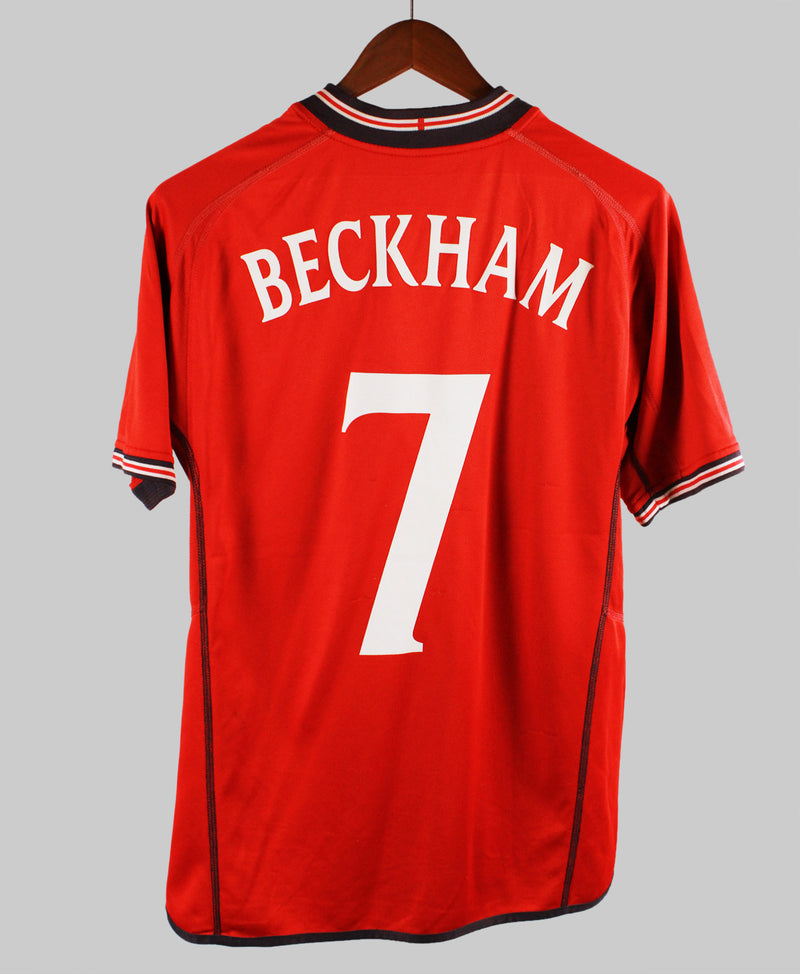 England 2002-03 Beckham Away Kit (M)
