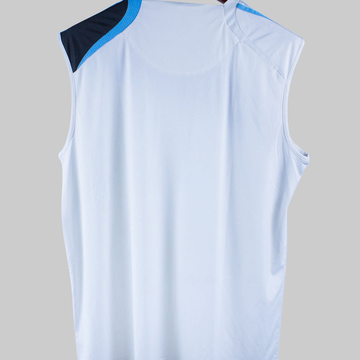 Marseille 2005-06  Sleeveless Training Kit  (XL)