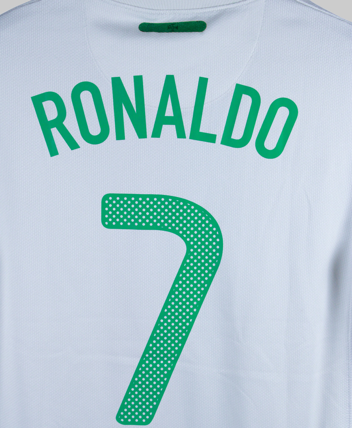 Portugal 2010-11 Ronaldo Away Kit (M)