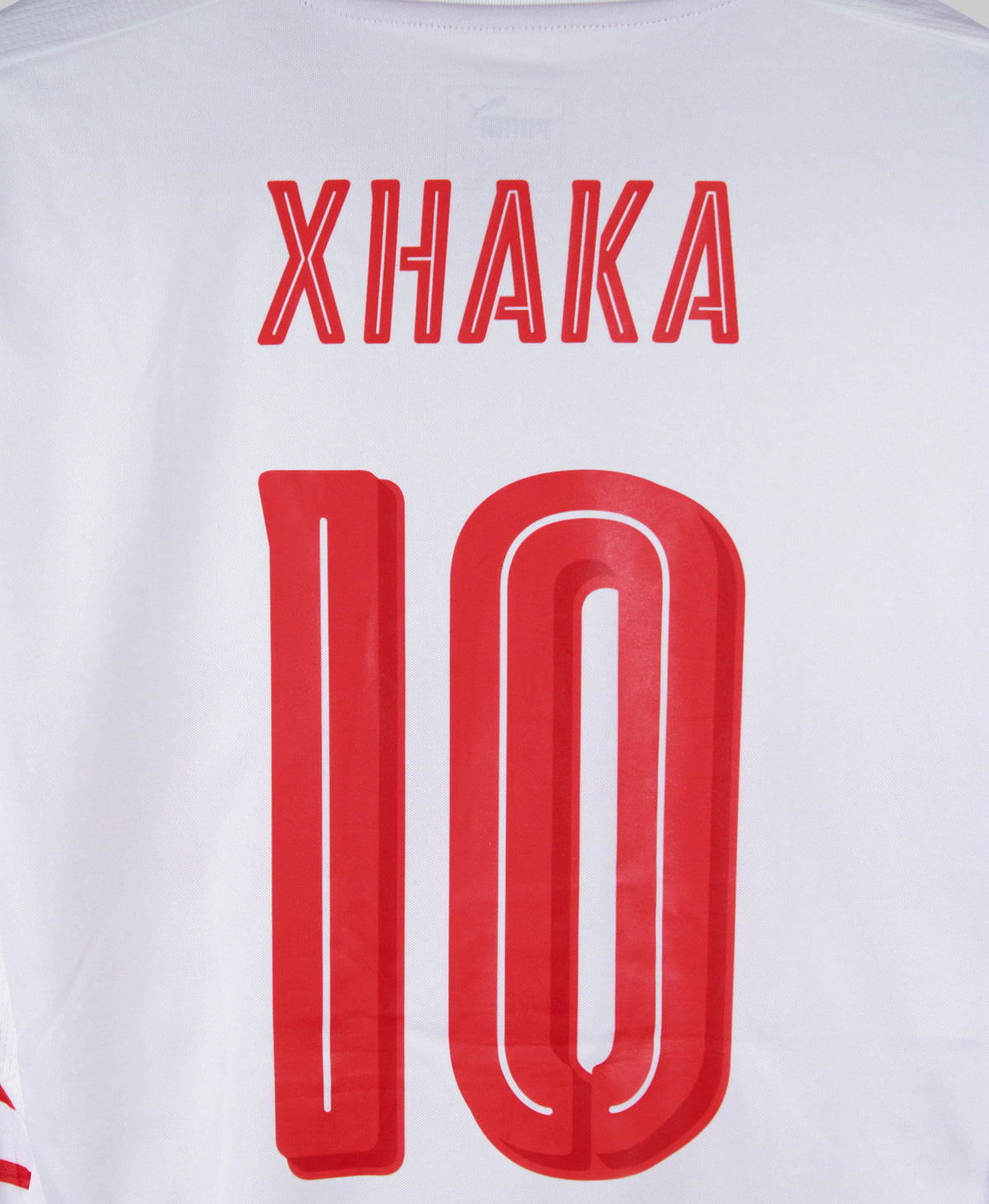Switzerland 2016-17 Xhaka Away Kit (M)