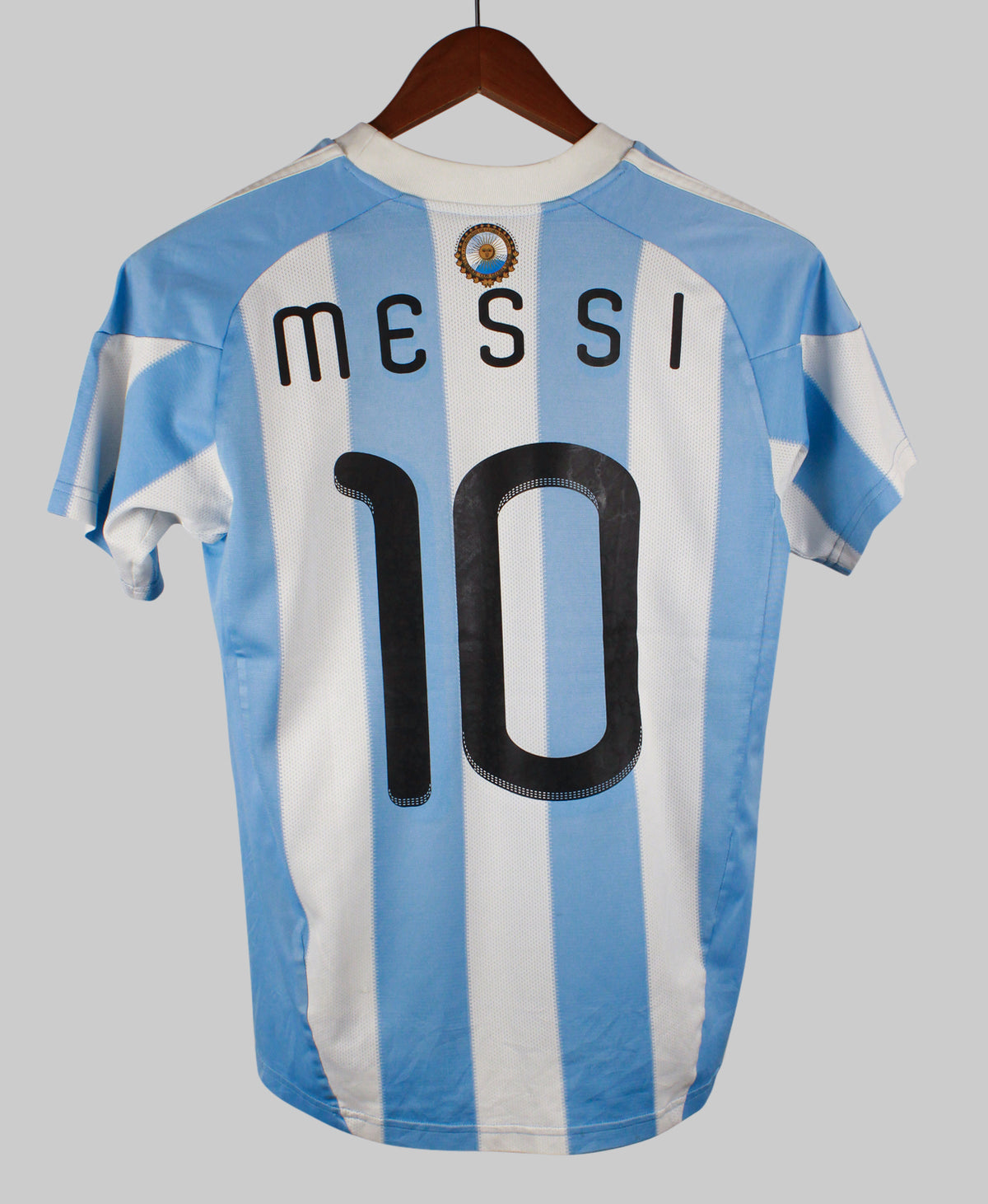 Argentina 2010-11 Messi Youth Home Kit (YXL)