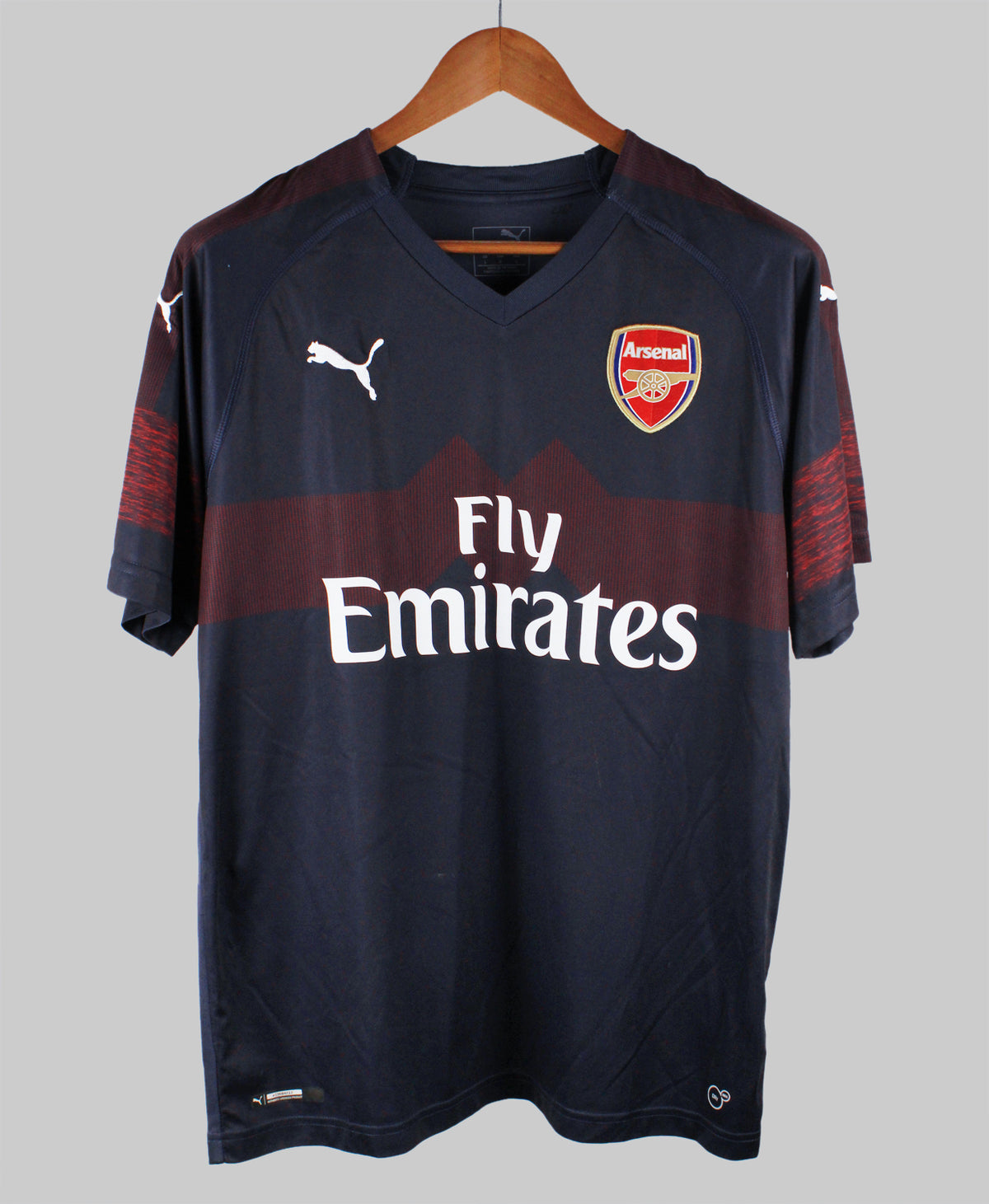 Arsenal 2019-20 Ozil Away Kit (L)