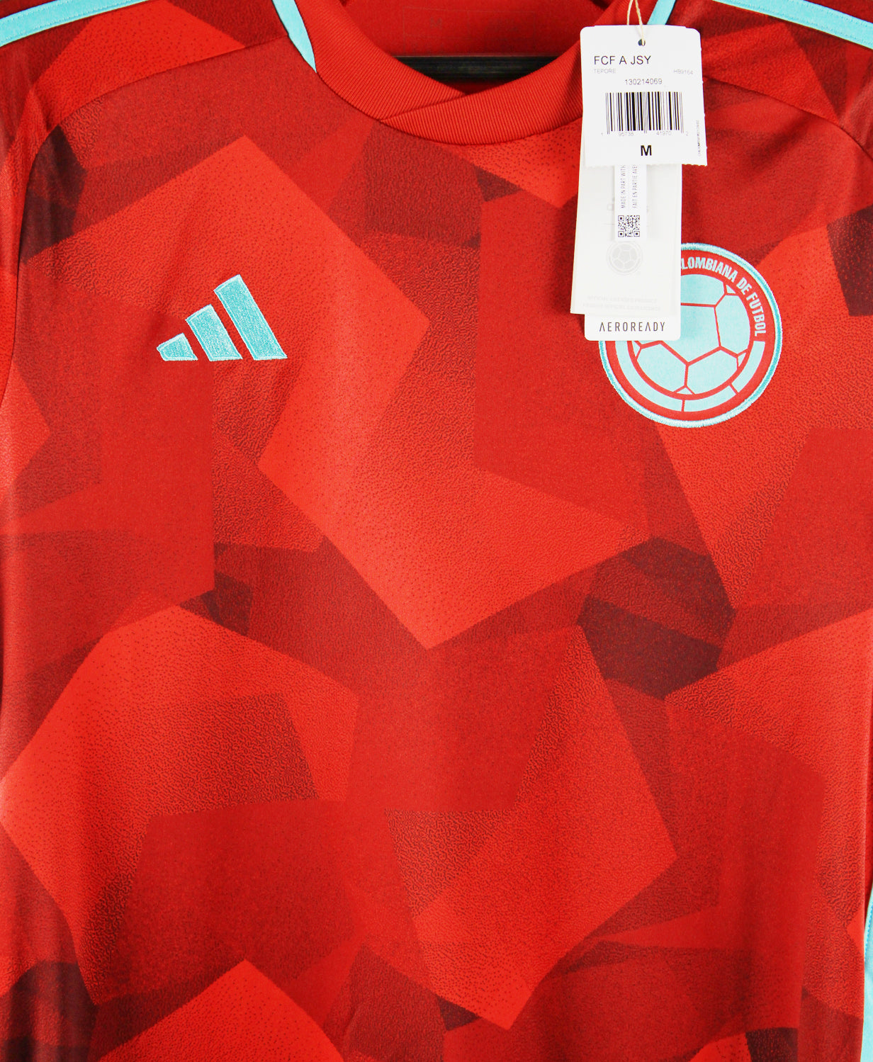 Colombia 2022 Away Kit (M)