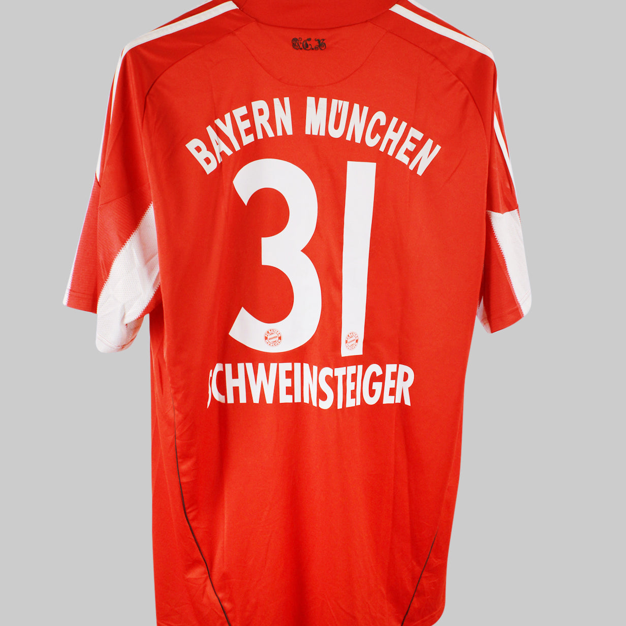 Bayern Munich 2009-10 Schweinsteiger Home Kit (XL)