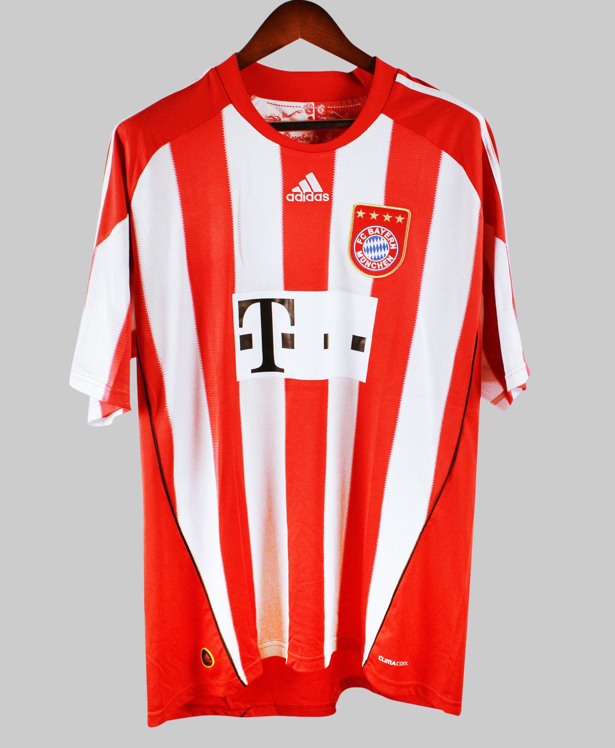 Bayern Munich 2009-10 Schweinsteiger Home Kit (XL)
