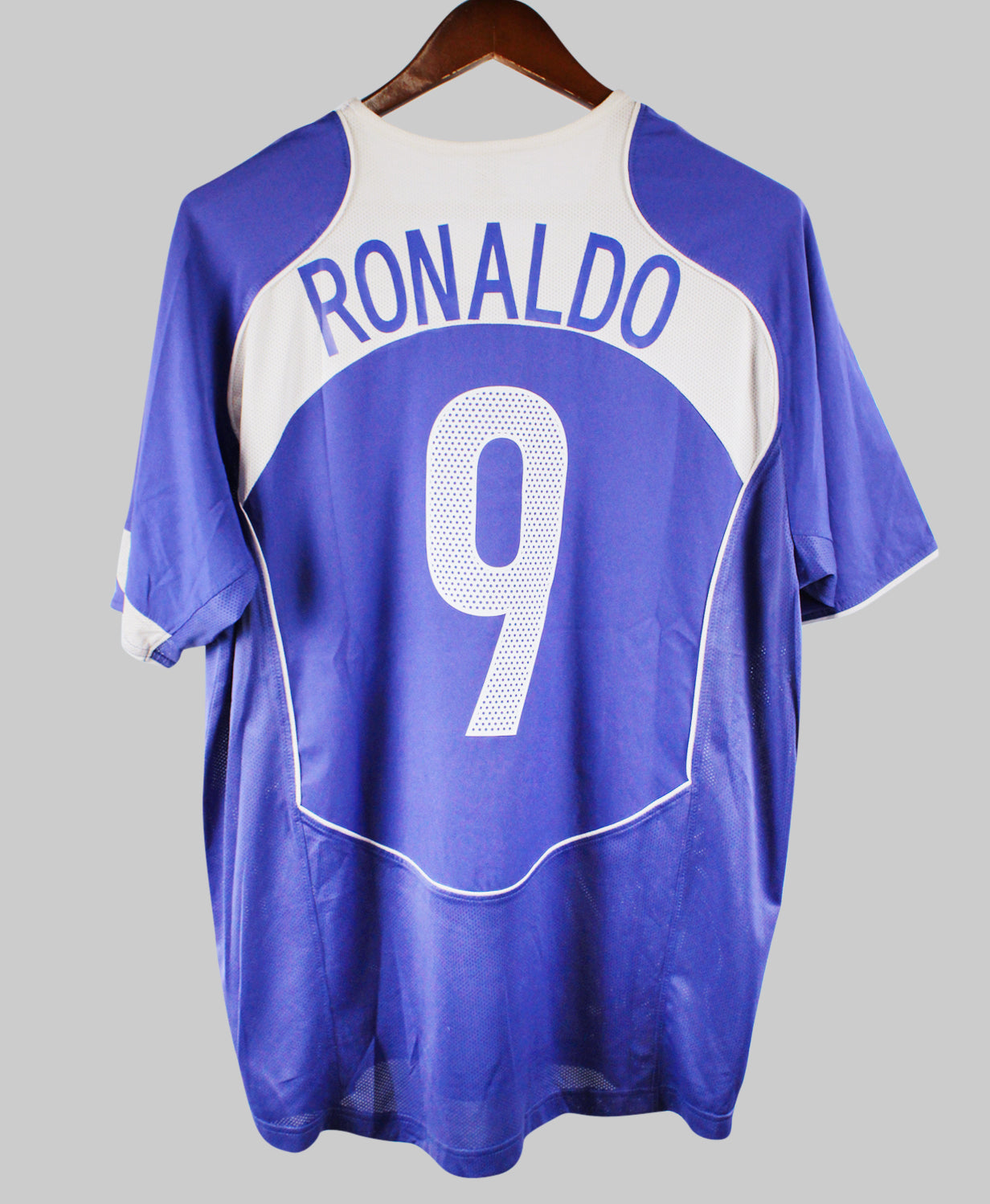 Brazil 2004-05 Ronaldo Away Kit (L)