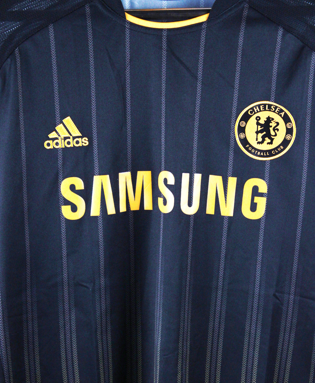 Chelsea 2010-11 Torres Away Kit (XL)