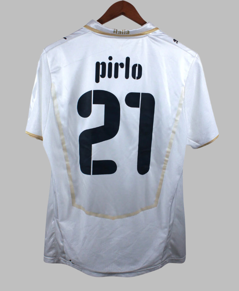 Italy 2008 Pirlo Away Kit (L)