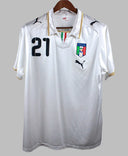 Italy 2008 Pirlo Away Kit (L)