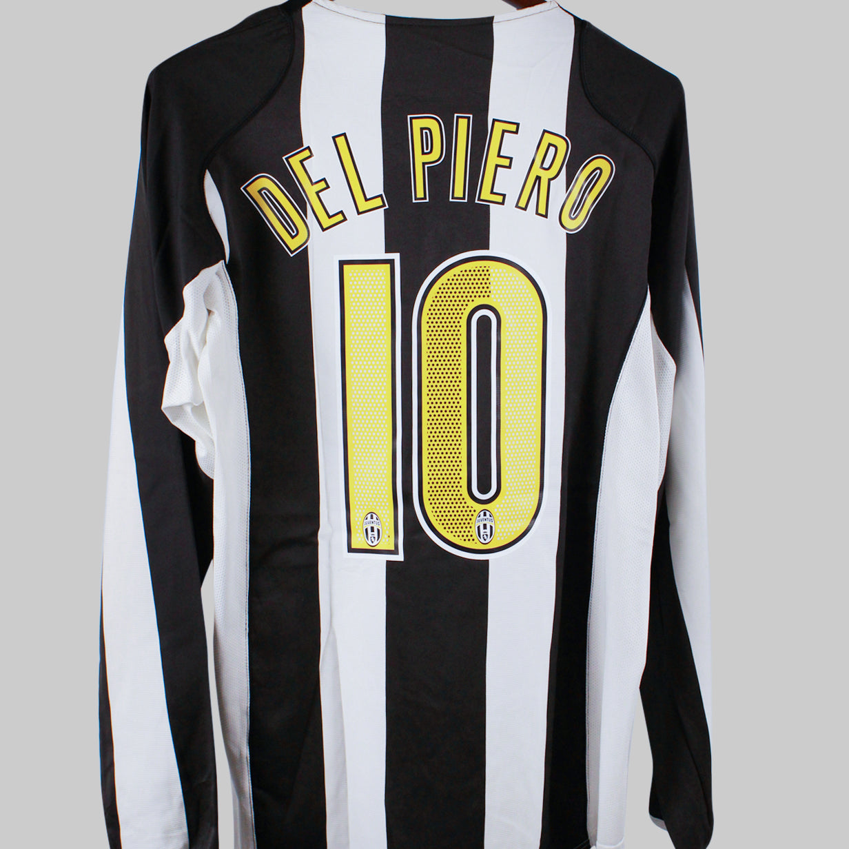 Juventus 2004-05 Del Piero Long Sleeve Home Kit (XL)