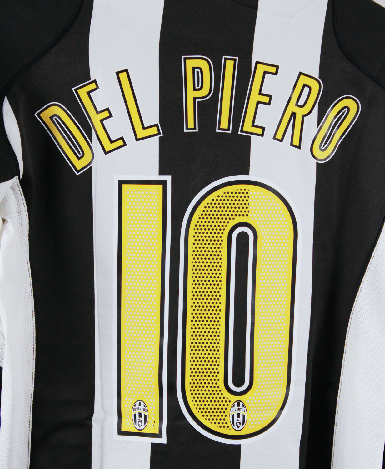 Juventus 2004-05 Del Piero Long Sleeve Home Kit (XL)