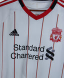 Liverpool 2010-11 Gerrard Away Kit (L)