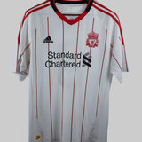 Liverpool 2010-11 Gerrard Away Kit (L)