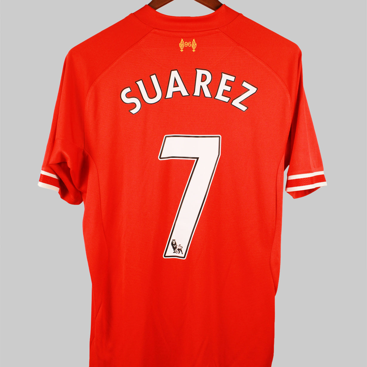 Liverpool 2013-14 Suarez Home Kit (L)