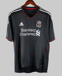 Liverpool 2011-12 Kuyt Away Kit  (M)