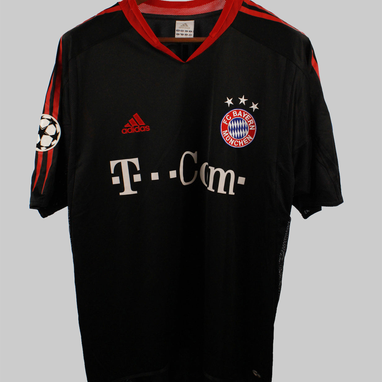 Bayern Munich 2004-05 Scholl Third jersey