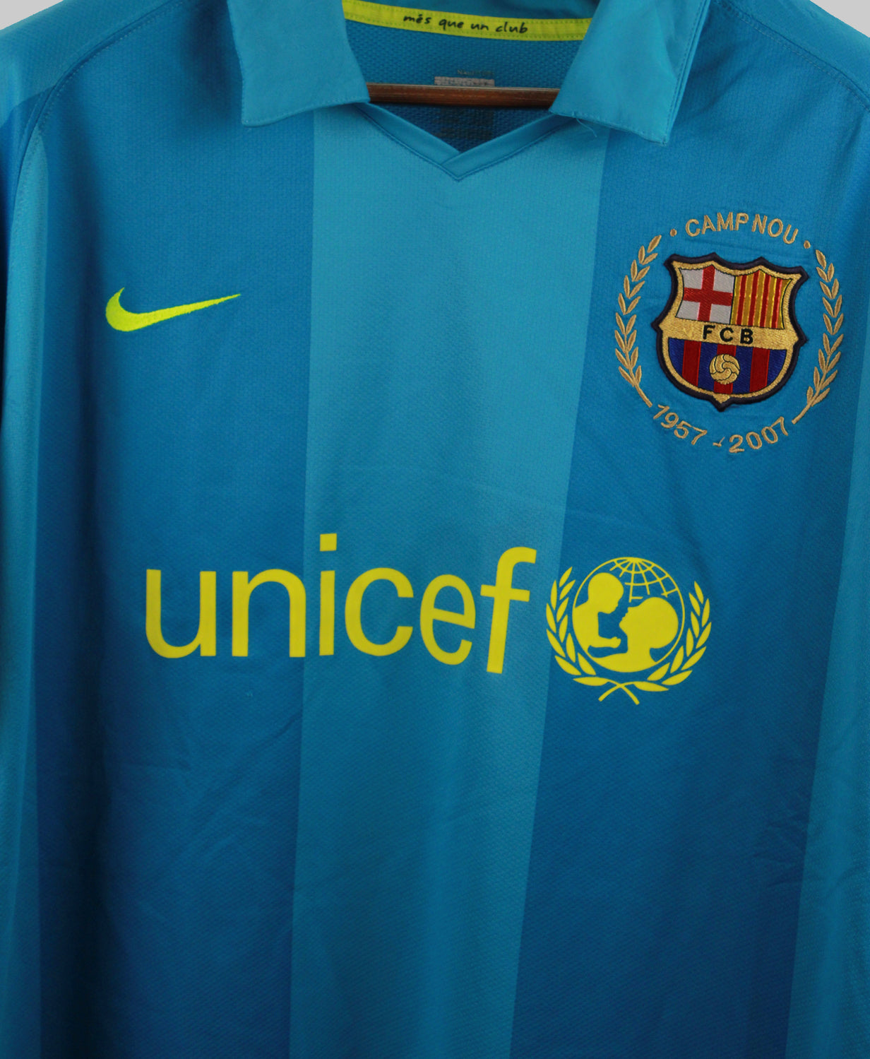Barcelona 2007-08 Ronaldinho Away Kit (XL)