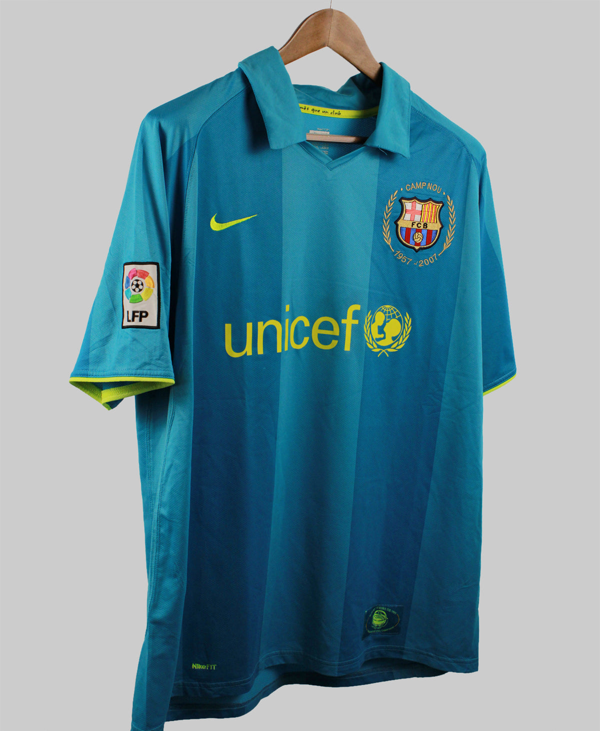 Barcelona 2007-08 Ronaldinho Away Kit (XL)