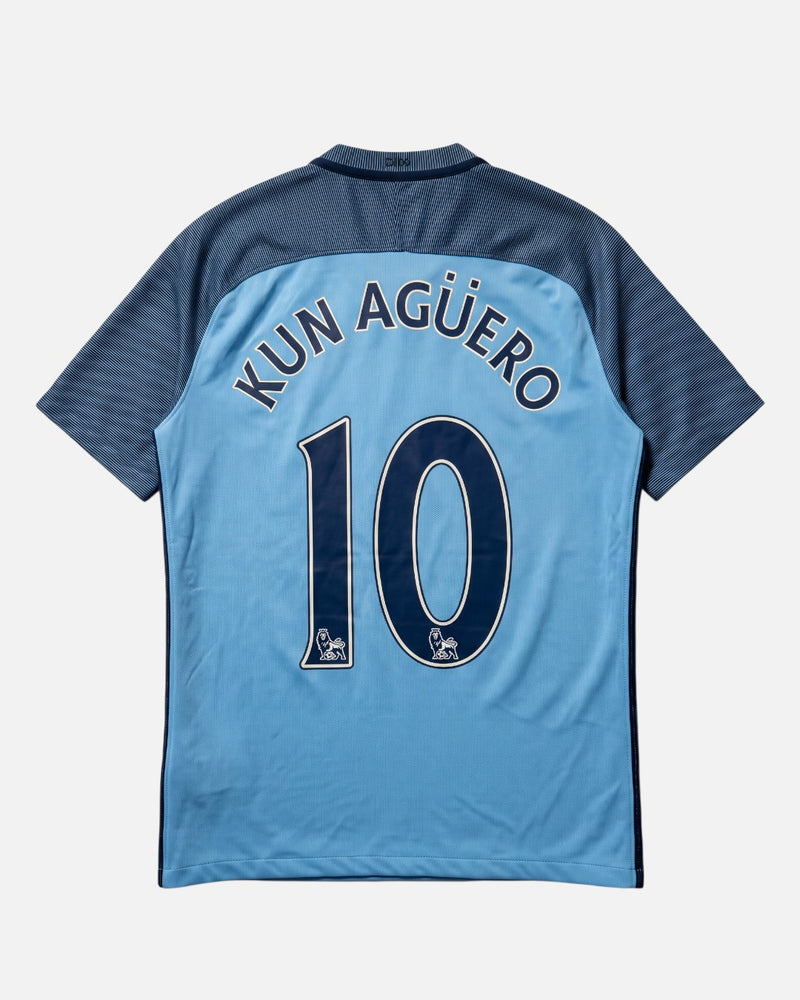 Manchester City 2016-17 Aguero home vintage football shirt, size M.
