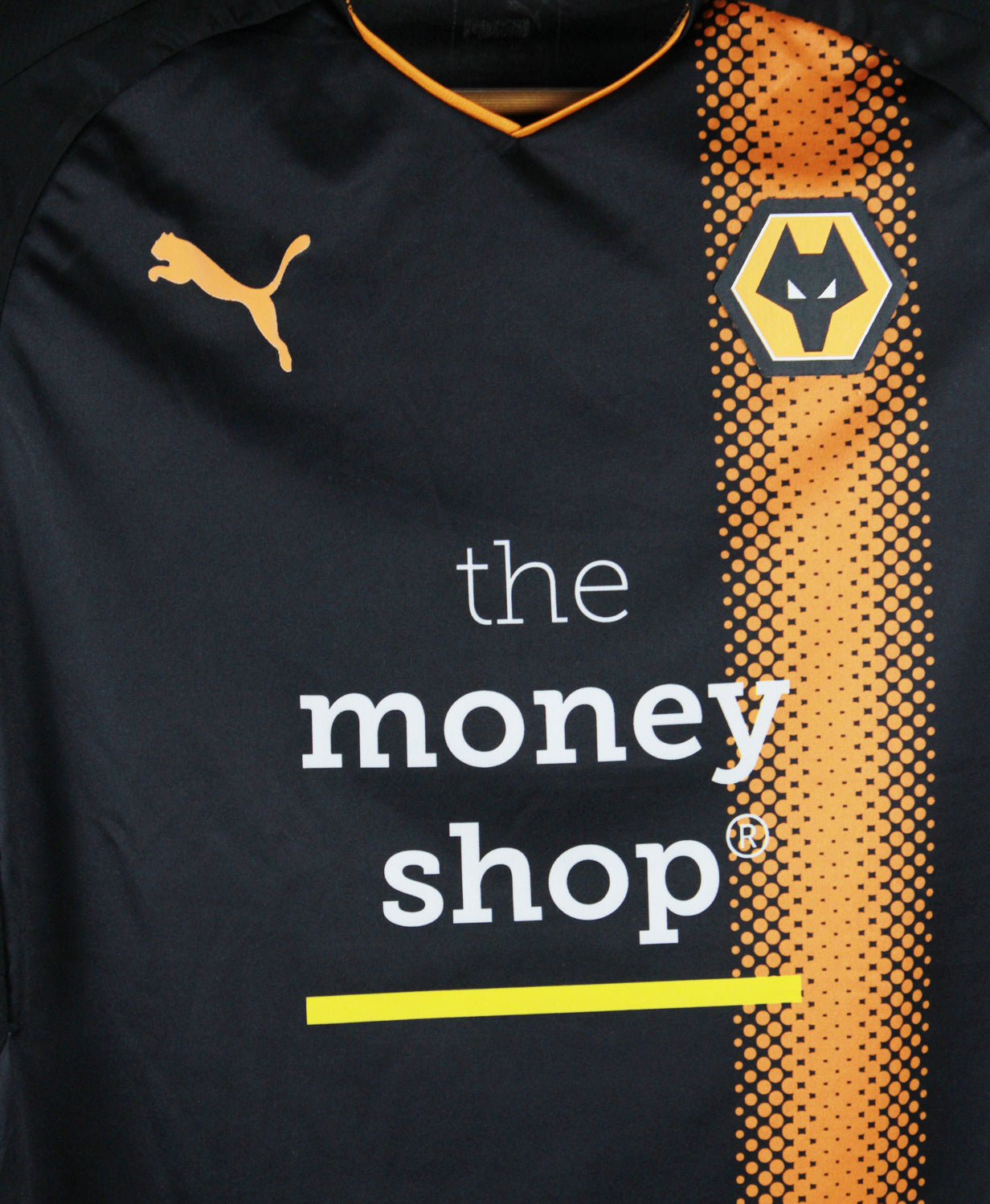 Wolves 2017-18 Neves Away Kit (M)