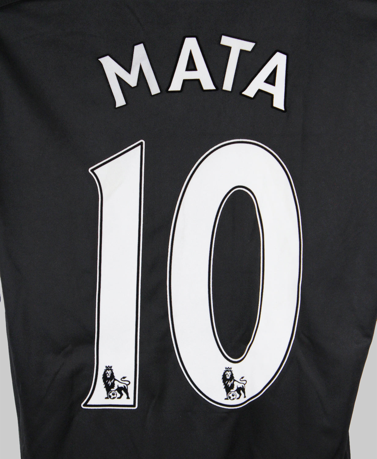 Chelsea 2011-12 Mata Away Kit (S)