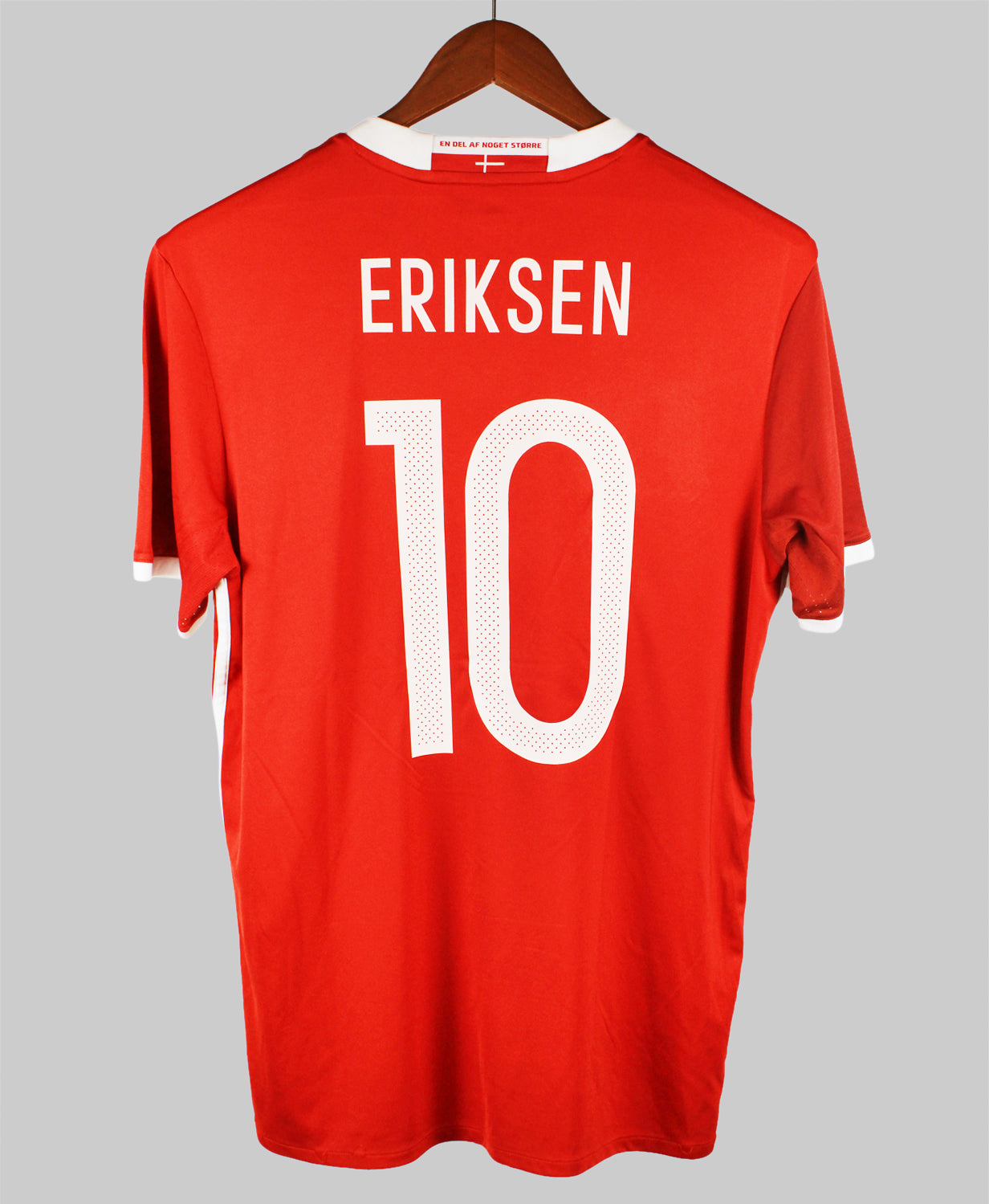 Denmark 2015-16 Eriksen Home Kit (M)