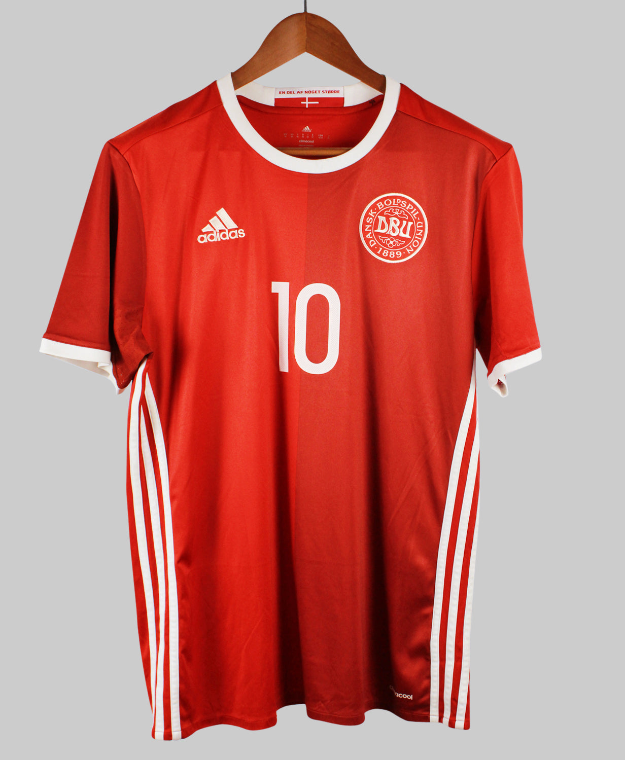 Denmark 2015-16 Eriksen Home Kit (M)