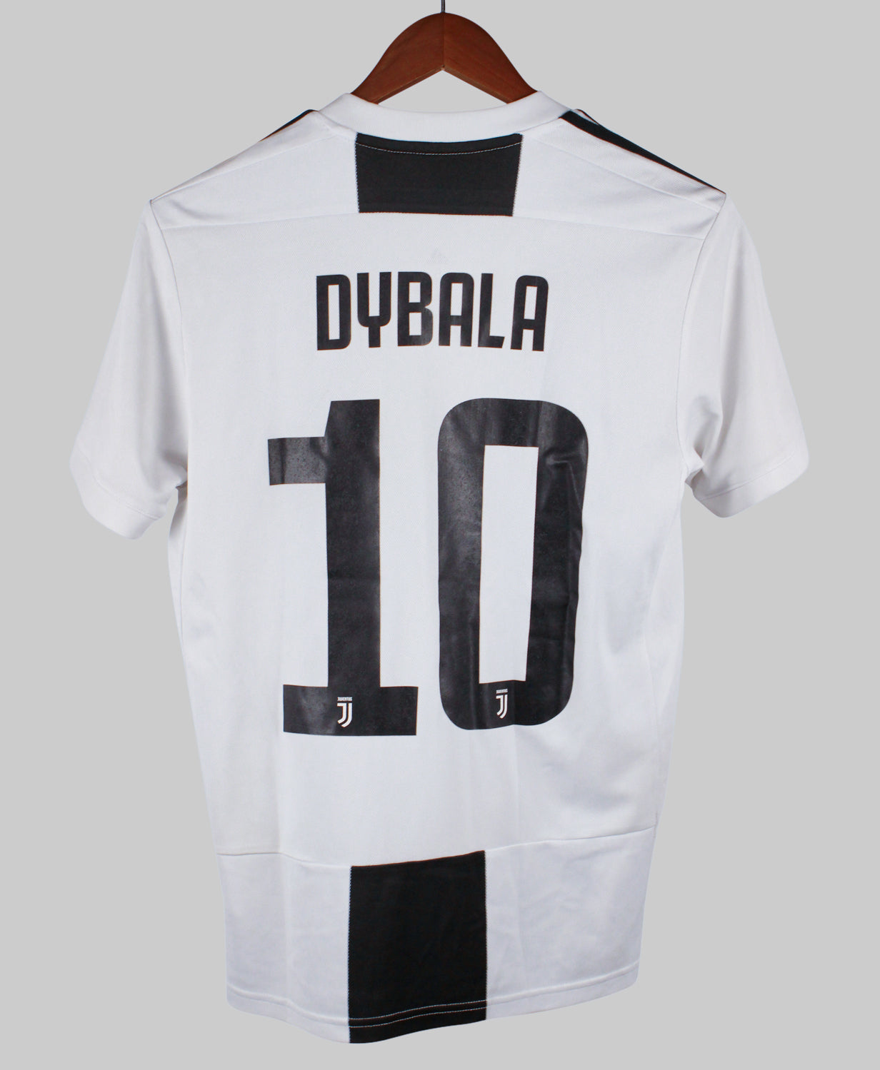 Juventus 2018-19 Dybala Home Kit (S)