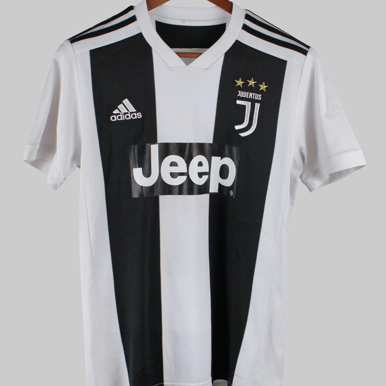 Juventus 2018-19 Dybala Home Kit (S)