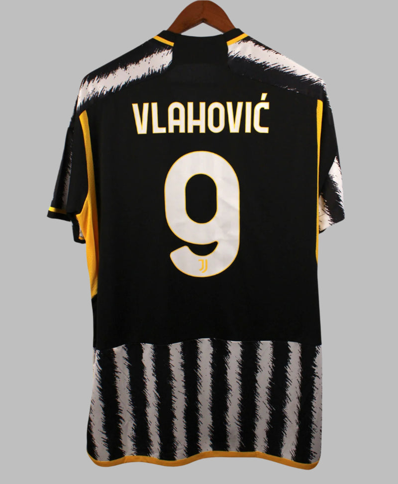 Juventus 2023-24 Vlahovic Home jersey