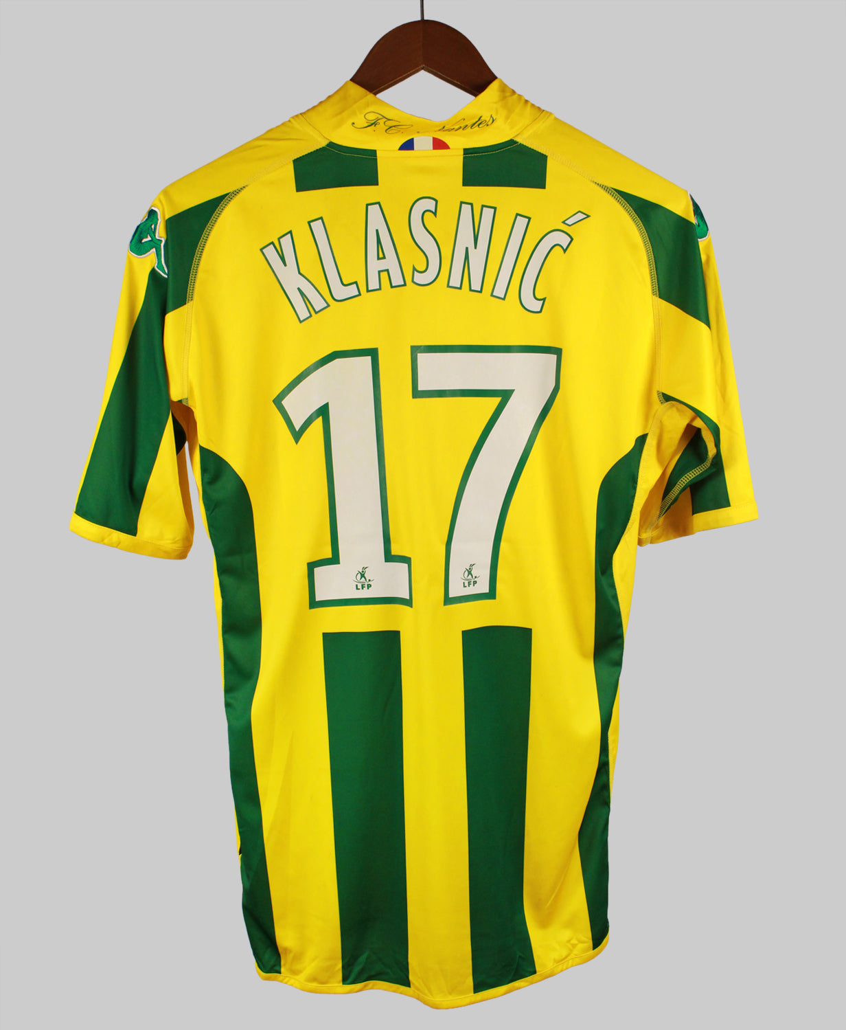 FC Nantes 2009-10 Klasnic Home Kit (L)